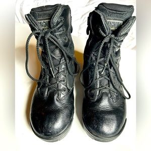 MAGNUM Men's Stealth Force Waterproof Black‎ Tactical Boots, Leather SIZE 5